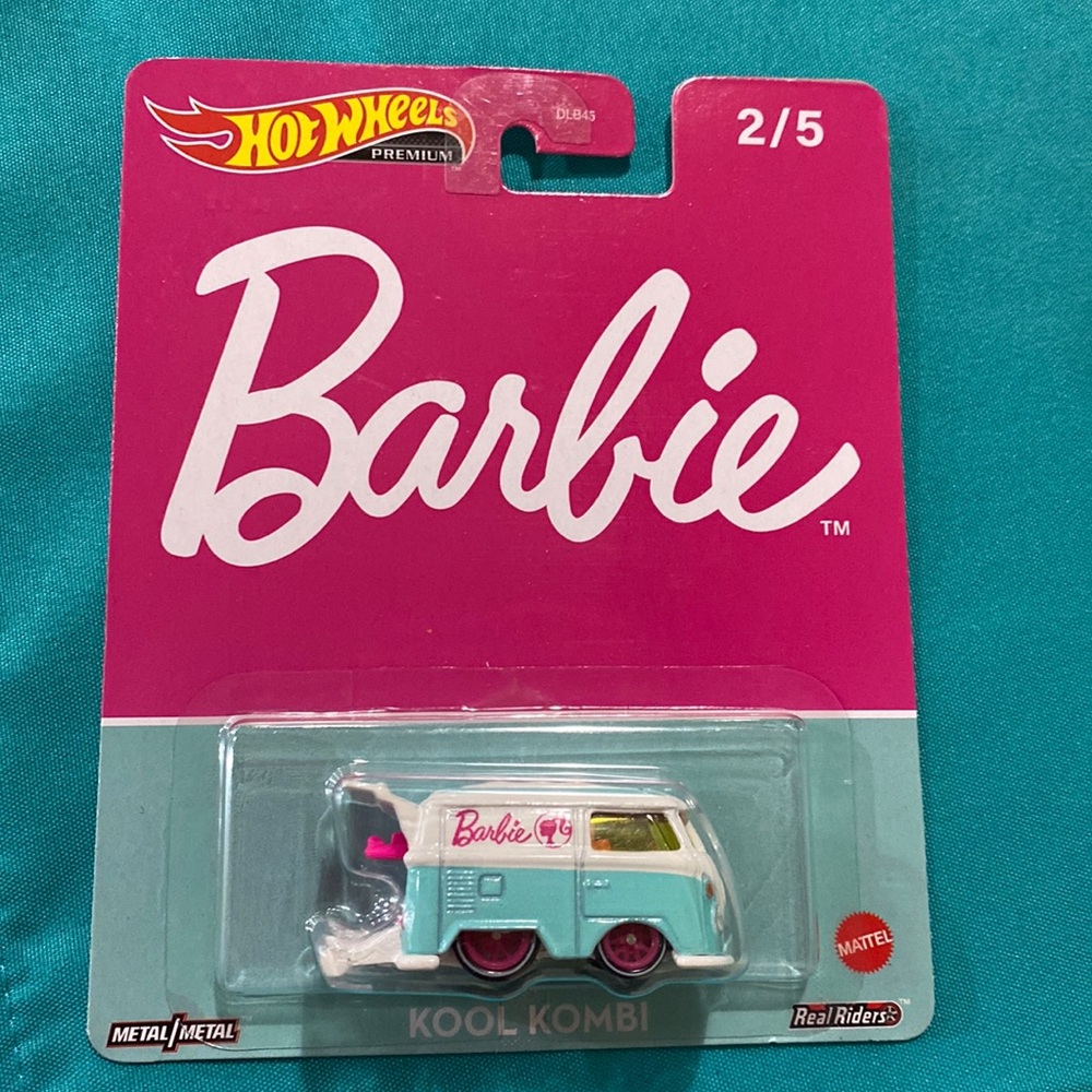 Hot Wheels Barbie Kool Kombi